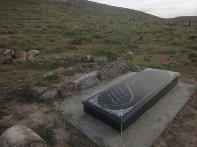 قبر جدید در پینه شالوار